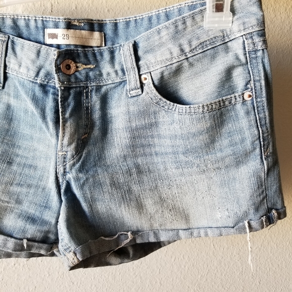 Levi's jean shorts - Picture 4 of 8